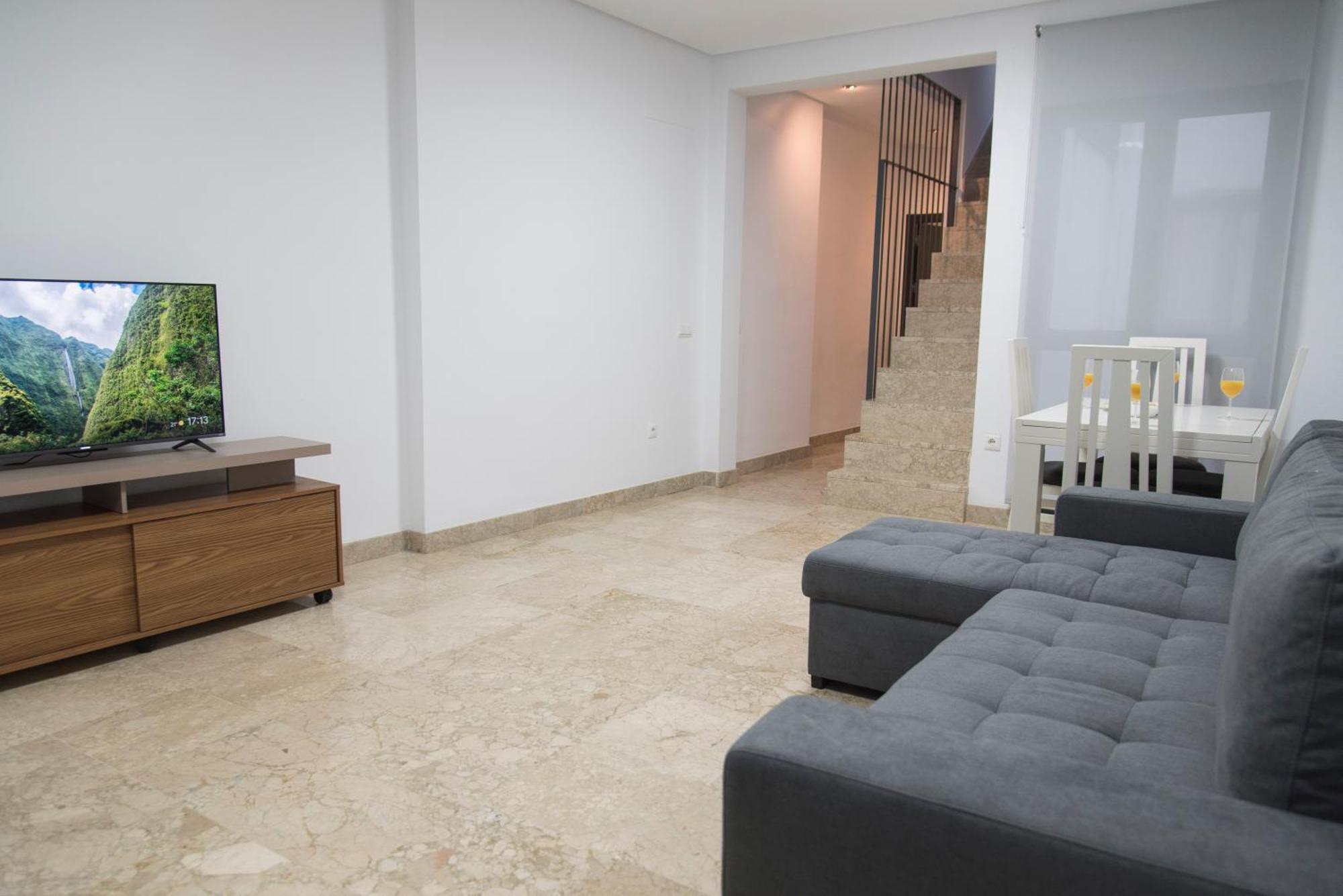 Nightinsevilla Teodosio Free Parking Экстерьер фото